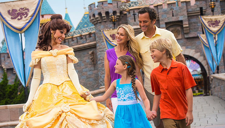 Extra Day Free 5-Day DISNEYLAND® PARK HOPPER® E-Ticket