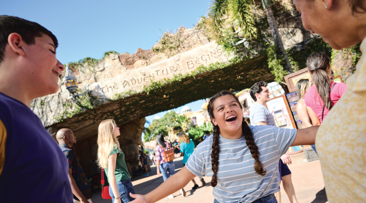5-Day 3-Park Universal Express Pass - <b>Includes Universal Florida, Islands of Adventure and Epic Universe - <font color=red>This Feature Does Not Include Park Admission</font></b> - <b>Refundable Tickets</b>