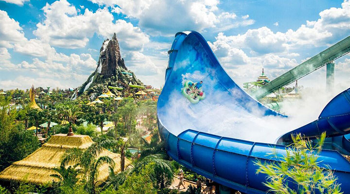 Universal's Volcano Bayâ¢ Water Theme Park