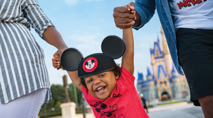 Florida Resident Disney Weekday Magic 4-Day Ticket with PARK HOPPER® Plus