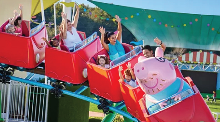 Peppa Pig Theme Park