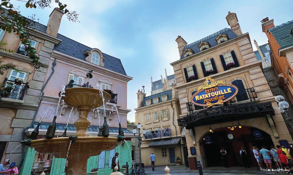 Remy's Ratatouille Adventure extrance with a Fountain 