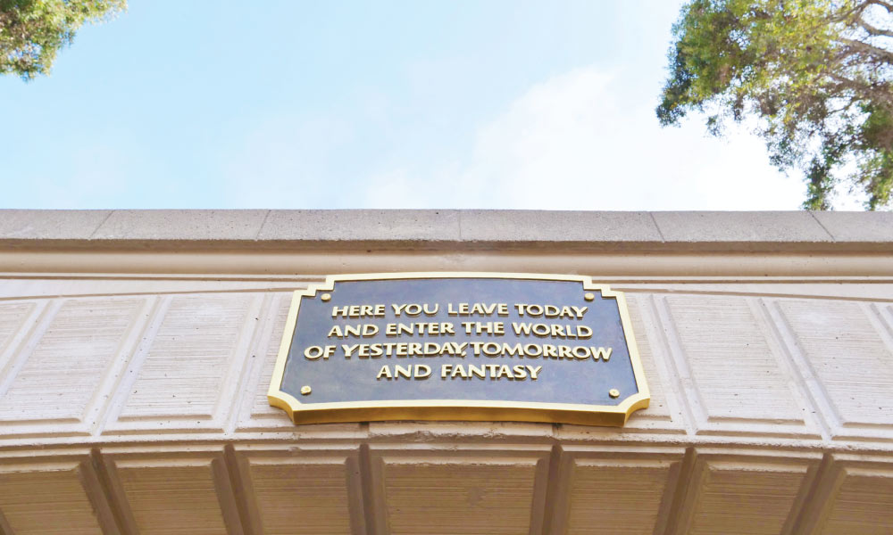 Plaque above the tunnel entering Disneyland Park